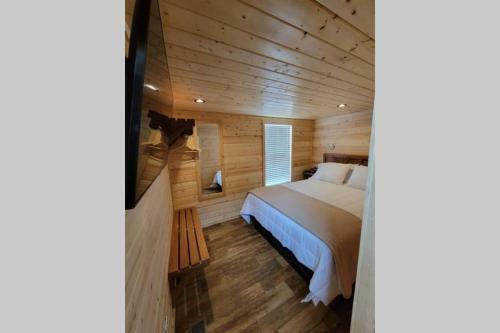 Grand Canyon Ridge #79 -tiny Home-20 Min From South Rim-glamping Site