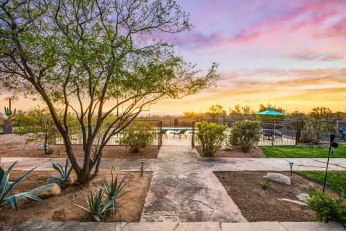 Dove Mountain Estate
