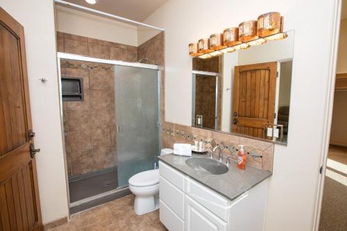 Dove Mountain Estate
