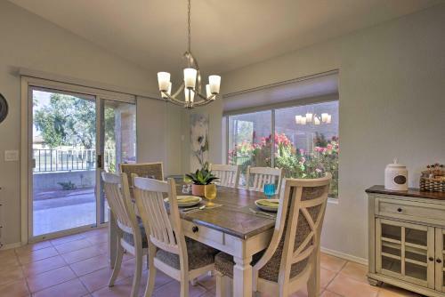 Surprise Retreat With Lake Views And Golf Course!