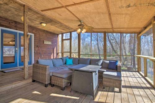 Updated Cabin On White River By Boat Landing!