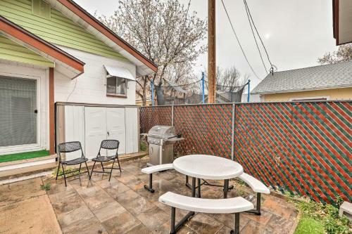 Apartamento Cozy Studio In Downtown Williams With Patio!
