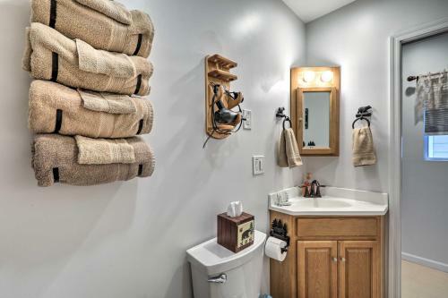 Apartamento Cozy Studio In Downtown Williams With Patio!