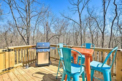 Modern Home With Deck, Bike To Back 40 Access!