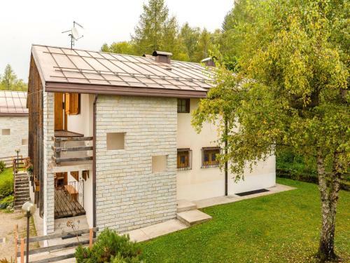 Stunning Chalet In Veneto Near Ski Lift