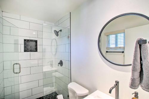 Chic Scottsdale-area Oasis With Private Yard!