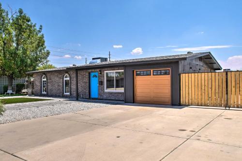 Chic Scottsdale-area Oasis With Private Yard!
