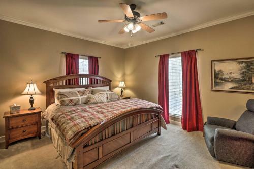 Luxurious Home With Direct River Access And Views