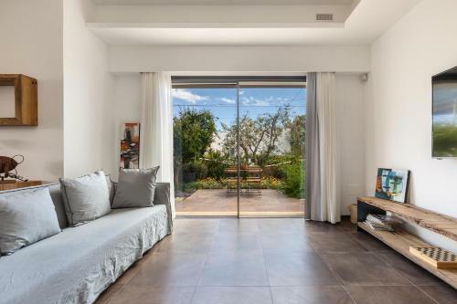 Villa Suitcase