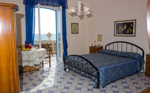 Casa Vacanza Fronte Mare - Villa Libert�