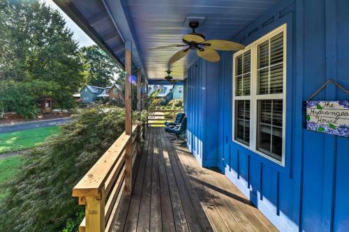 Vibrant Hydrangea House With Access To River!