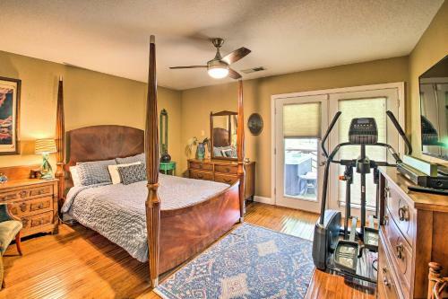 Waterfront Home With Dock 6 Mi To Hot Springs!