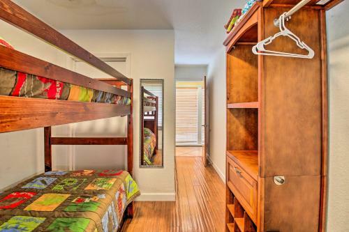 Waterfront Home With Dock 6 Mi To Hot Springs!