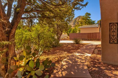 Mysedonagold, The Place To Chill In Sedona