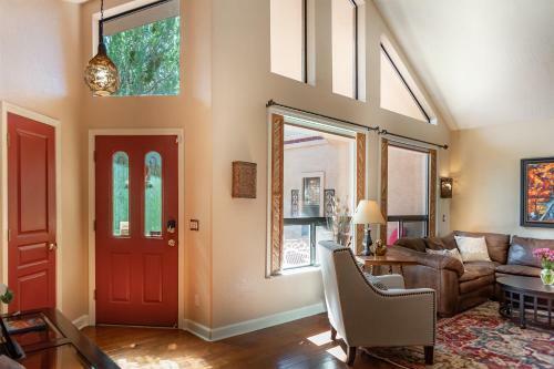 Mysedonagold, The Place To Chill In Sedona