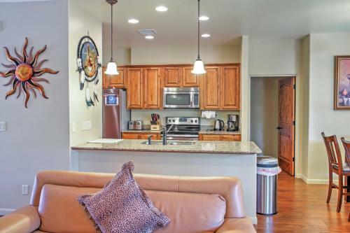 Relaxing Oak Creek Oasis With Patio And Red Rock Views!