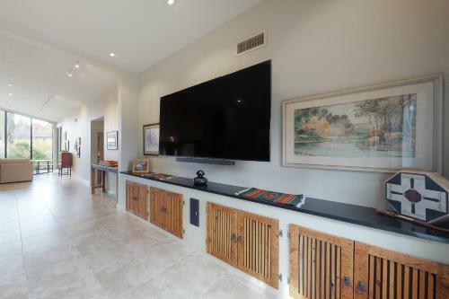 Sand Rock Retreat