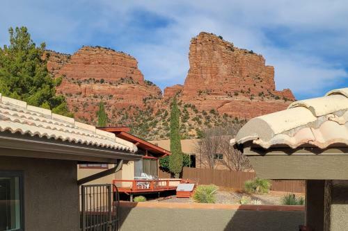 Sand Rock Retreat