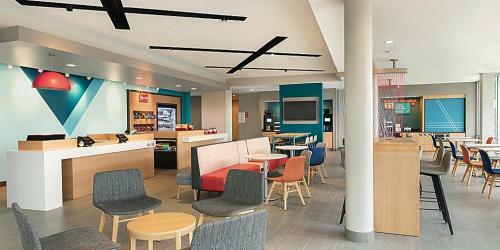 Avid Hotels Fayetteville West