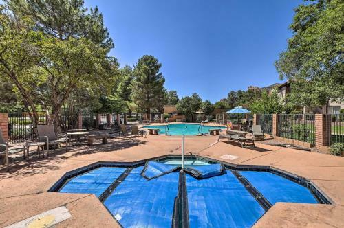 Apartamento Condo With Mtn Views, Balcony And Hot Tub Access!