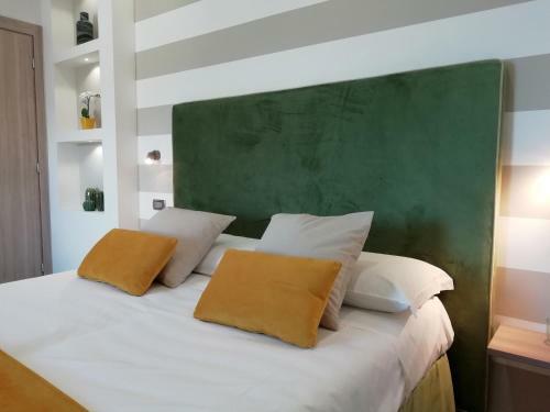 Hostal Esse House