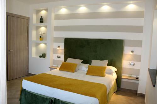 Hostal Esse House