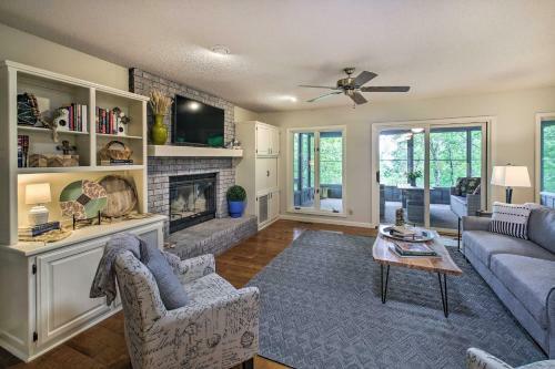 Casa Azul On Golf Course High-end Interior