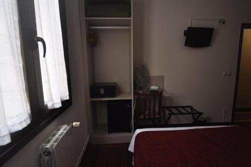 Hostal Pension Alameda