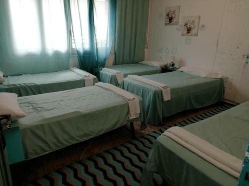 Hostal Can Pau Guesthouse