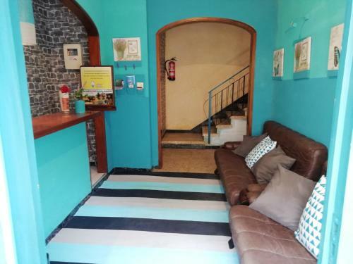 Hostal Can Pau Guesthouse