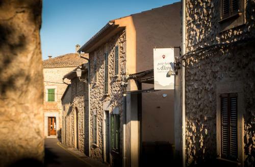 Petit Hotel Alaro