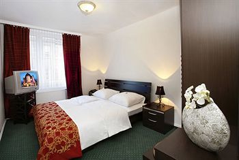 Hotel Eden By Centro Basic