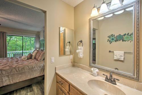 Hot Springs House With Spacious Deck And Grill!