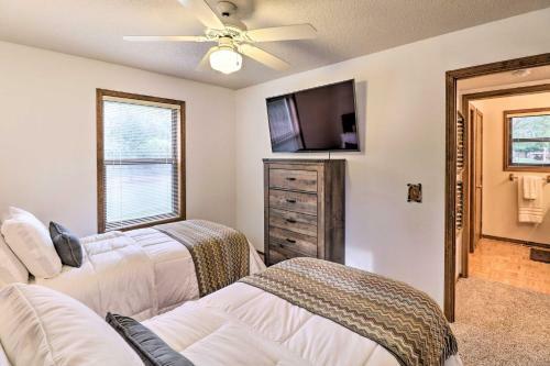 Private Norfork Home With Decks And River Access