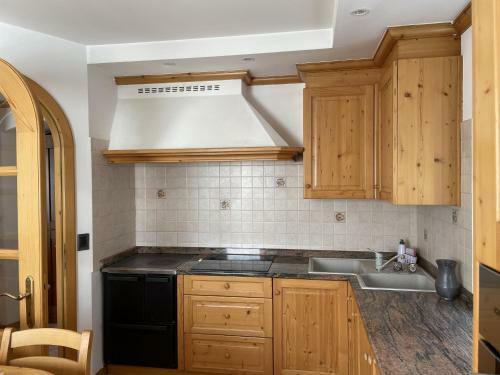 Apartamento 063 Trilocale Duplex, Giustino
