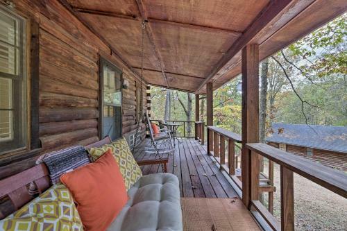 Apartamento Romantic Eureka Springs Cabin With Fireplace!