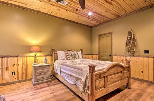 Spacious Family Home With Fire Pit On Norfork Lake!