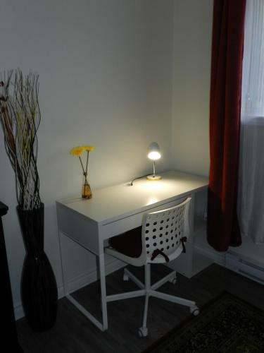 Apartamento Montreal Authentic Appartment 2