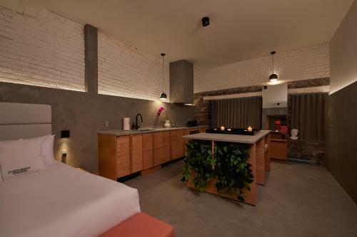 David Hotel
