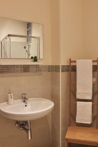 Hostal Triskele- Stanza Con Bagno Privato
