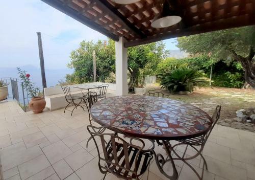 Villa A Picco Sul Mare