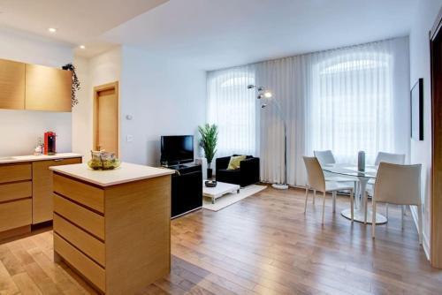 Apartamento Stella Stays Charming & Historic Old Montreal Netflix
