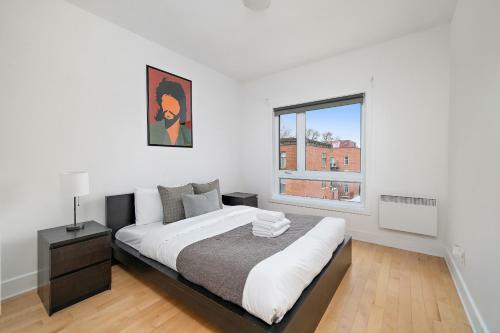 Frontenac Apartments By Restavio