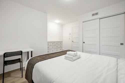 Frontenac Apartments By Restavio