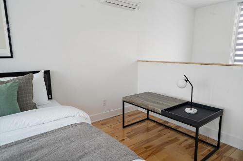 Frontenac Apartments By Restavio