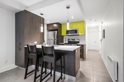 Frontenac Apartments By Restavio
