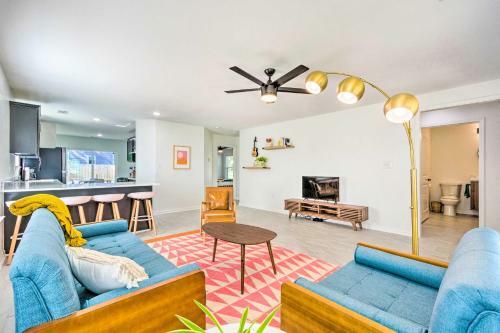 Eclectic North Little Rock House With Fire Pit!