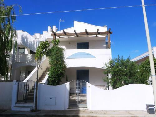 Le Villette Blu Di Torre Pali Di Salentoinvacanza Com