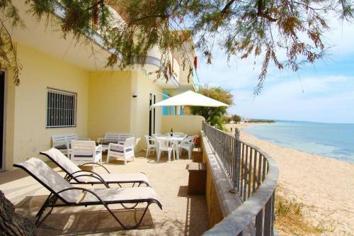 Beach House In Puglia