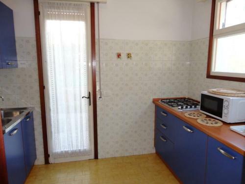 Beautiful Villa For 8 People With Pool